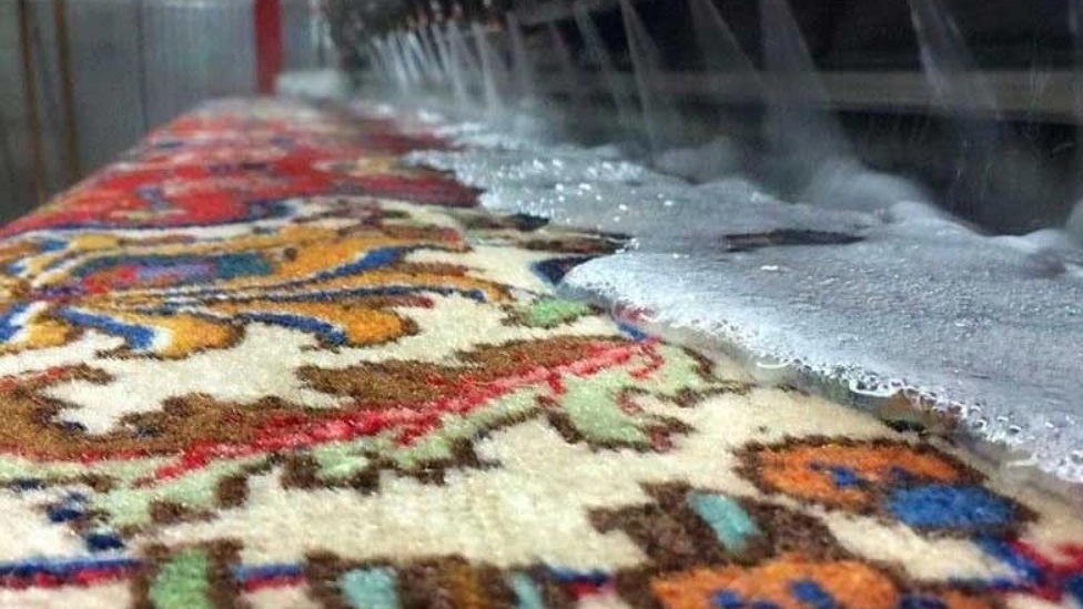 قالیشویی مهر، شستشوی فرش های دستبافت و ماشینی با دستگاه تمام اتوماتیک در قزوین